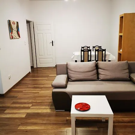 Apartament Garbary 35 *